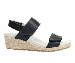 Best reviews of 🌟 Women's Propet Madrid Wedge 🩴 Sandals Black 😀